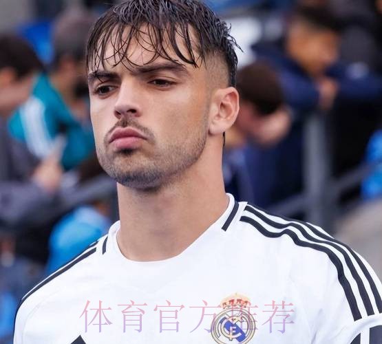 阿斯:阿森西奥想完成和皇马的合同 并争取续约机会 阿斯:阿森西奥想完成和皇马的合同 并争取续约机会